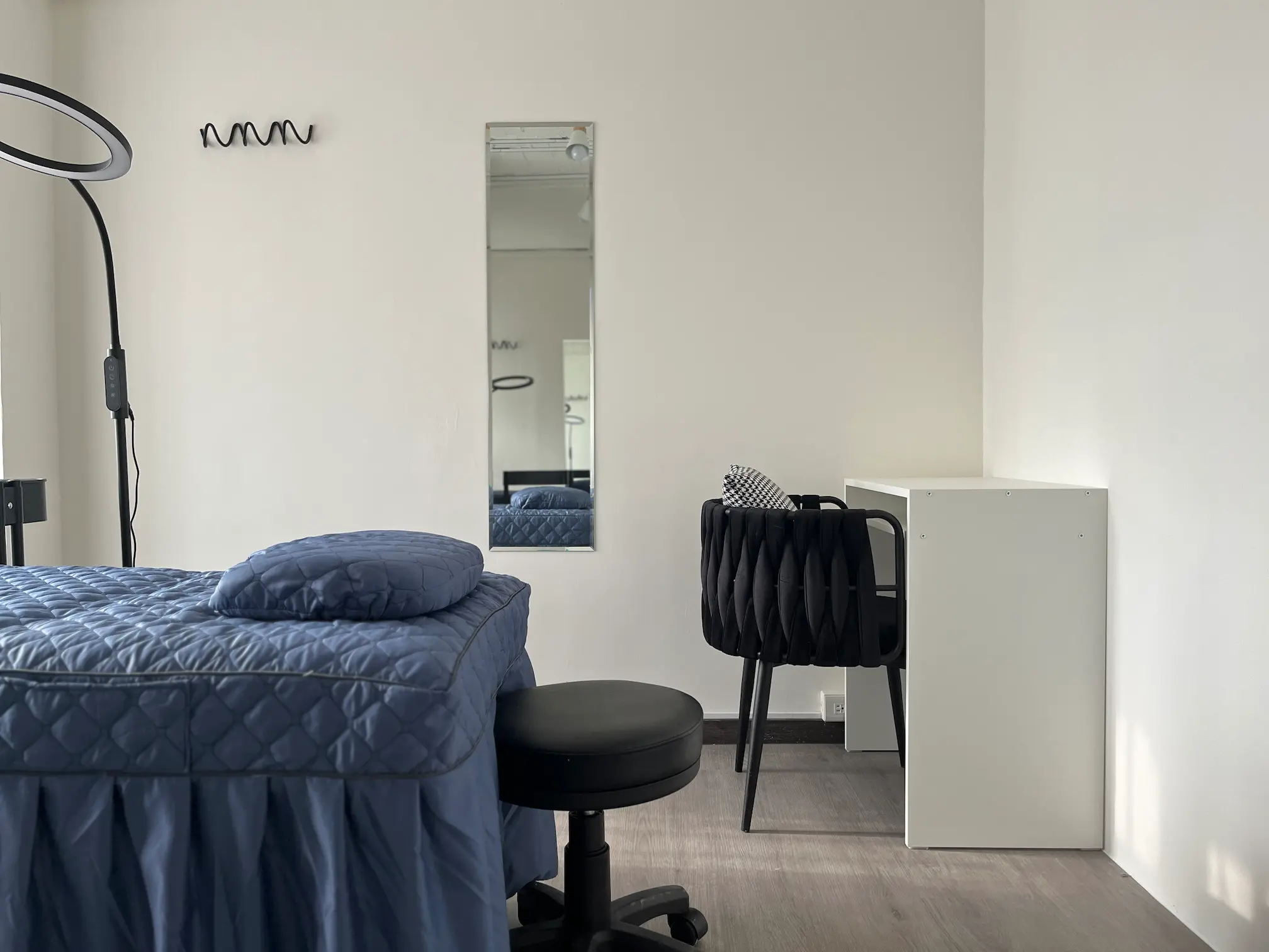 去你的工作室 忠孝敦化館 可調高度拉簾隔間